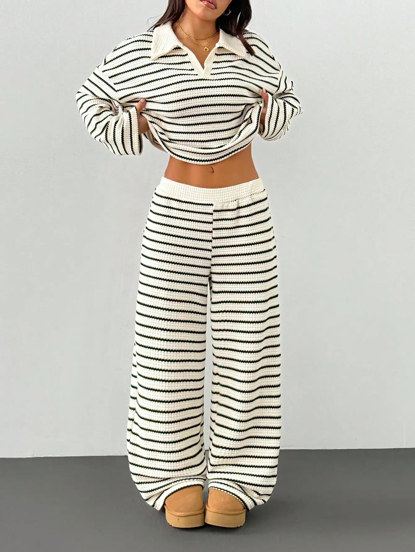 Women's 2-Piece Striped Knit Set: Cropped V-Neck Top & Wide-Leg Pants