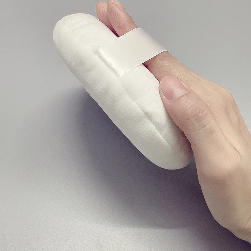 Soffio di polvere extra large da 13 cm Polvere fissante Big Mac Puff Polvere per il corpo Soffio per collo Braccio Lozione per il corpo Soffio per trucco 130 mm