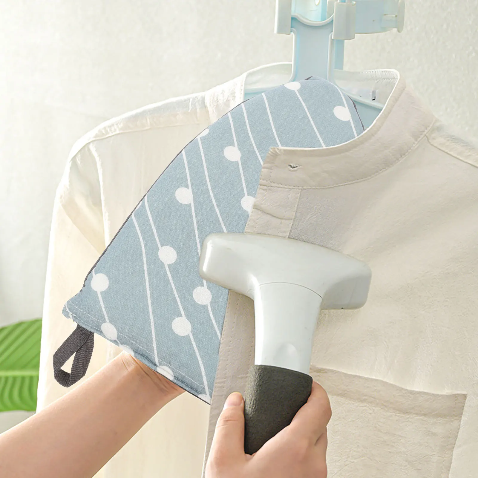 

Handheld Ironing Mat Portable Travel Accessories Premium Sponge Heat-resistant Mini Steamer Board Clothes Household