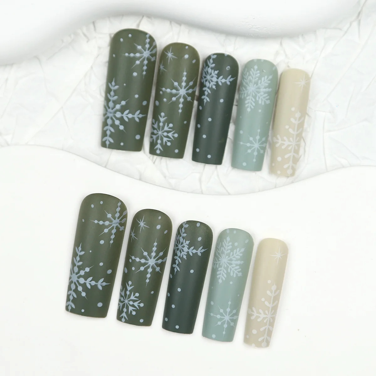 24 Pezzi Fiocco di Neve di Natale Unghie Lunghe Adesivi per Nail Art Verde Unghie Finte Festive Punte per Unghie Indossabili per le Vacanze