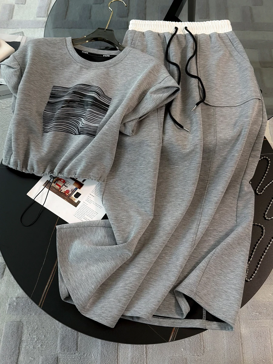 

Casual Sportswear Set for Women Short Sleeve round Neck Grey Top And Half-length Skirt Two-piece Summer 2026 New Arrival