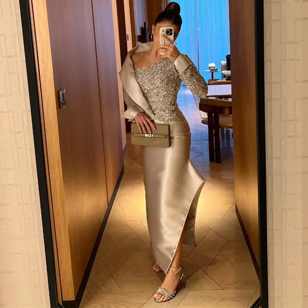 

Modern Saudi Arabia Evening Dress Silvery Satin and Sequin Long Sleeves Women Customized Ankle Length Side Slit Party Gowns