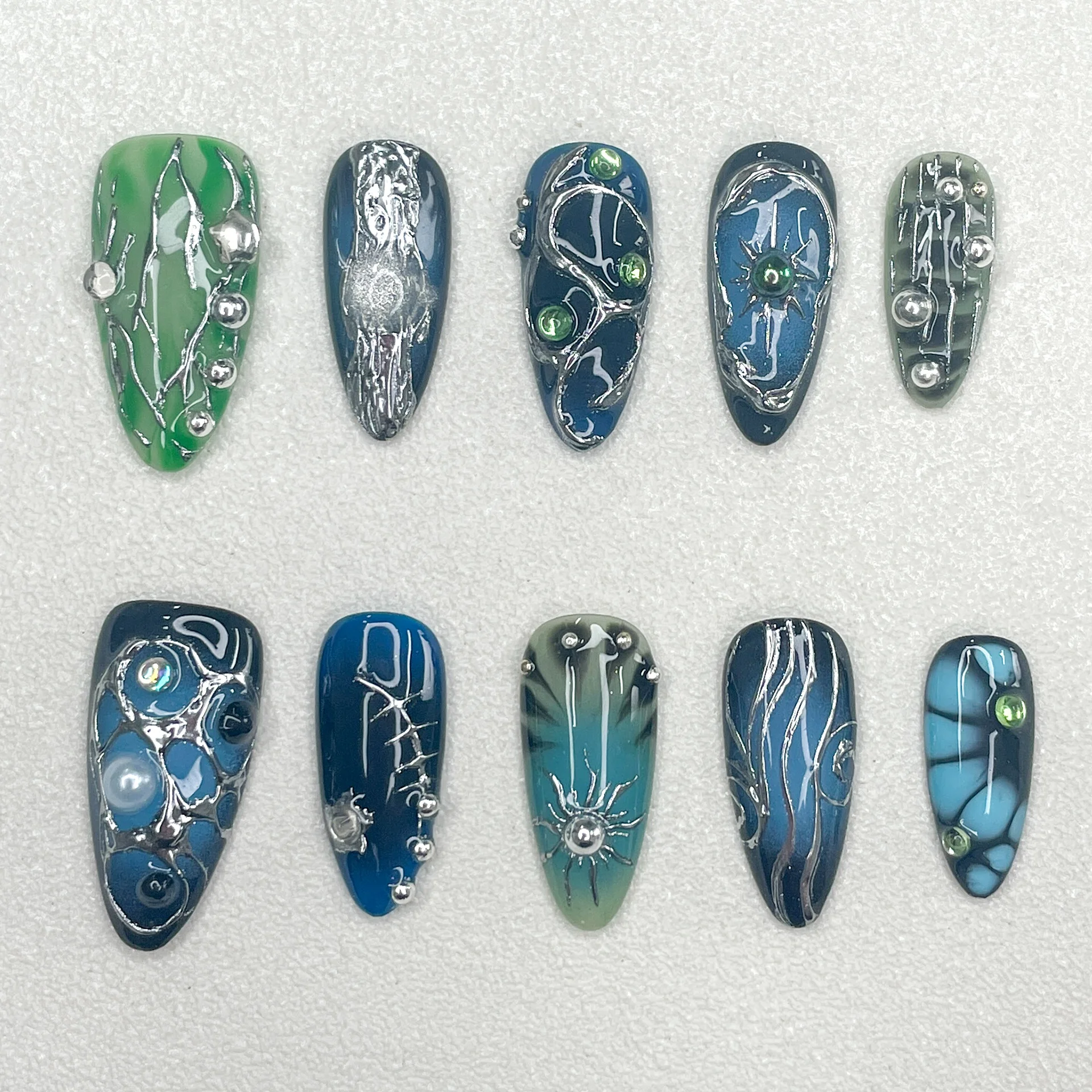 New Manicure Handmade Gradual Change Color 3D Relief Series Washing Almond Length Press on Nails Mandarin Duck Personalization