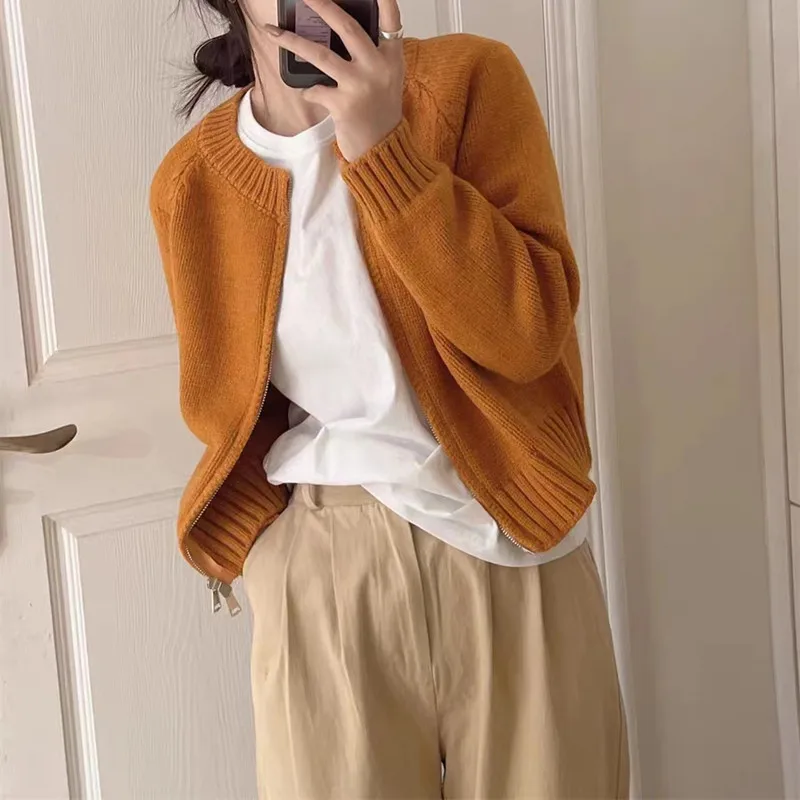 2024 New Autumn and Winter New Chunky Short Knit Cardigan Women Round Neck Double Zipper Soft Waxy Sweater Coat Women