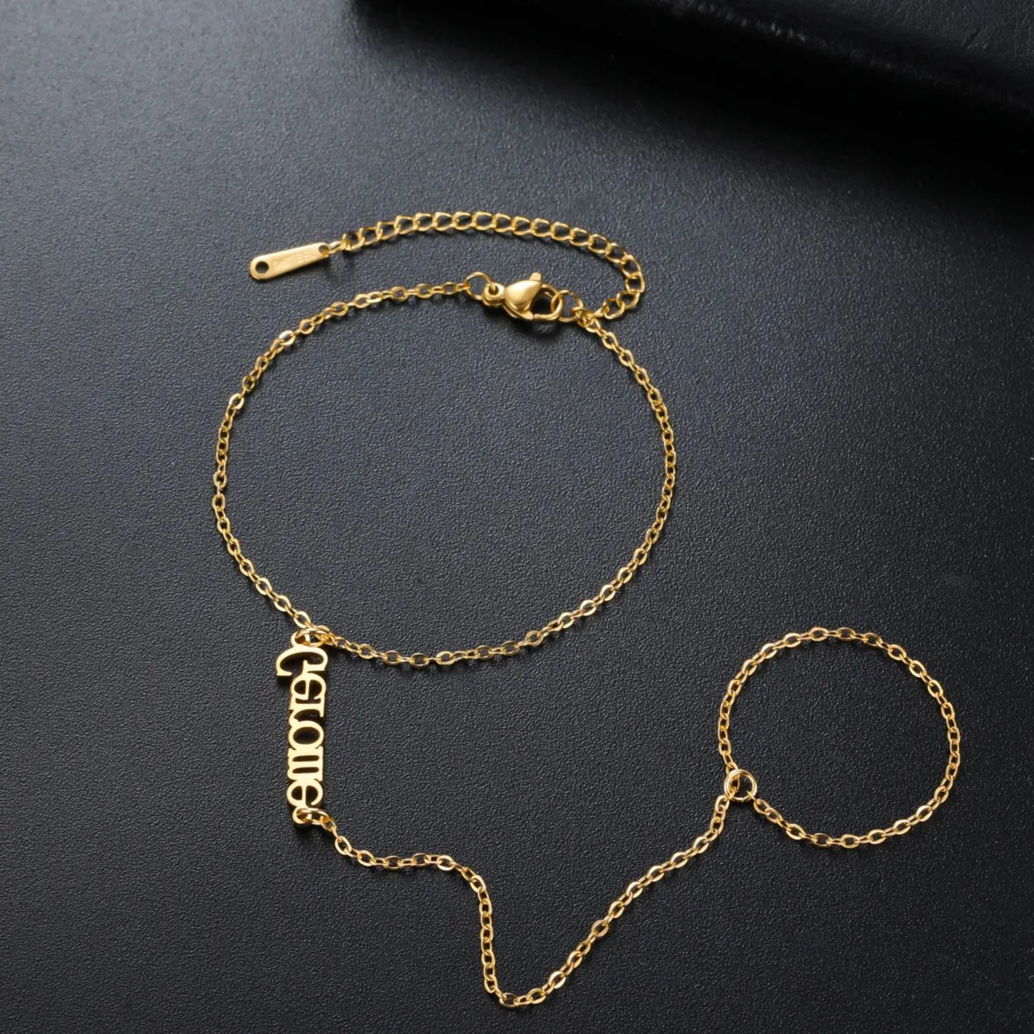 

COOLTIME браслет с индивидуальным именем для женщин, персонализированный браслет с буквами из нержавеющей стали, соединительные пальцы, ювелирное изделие, подарок