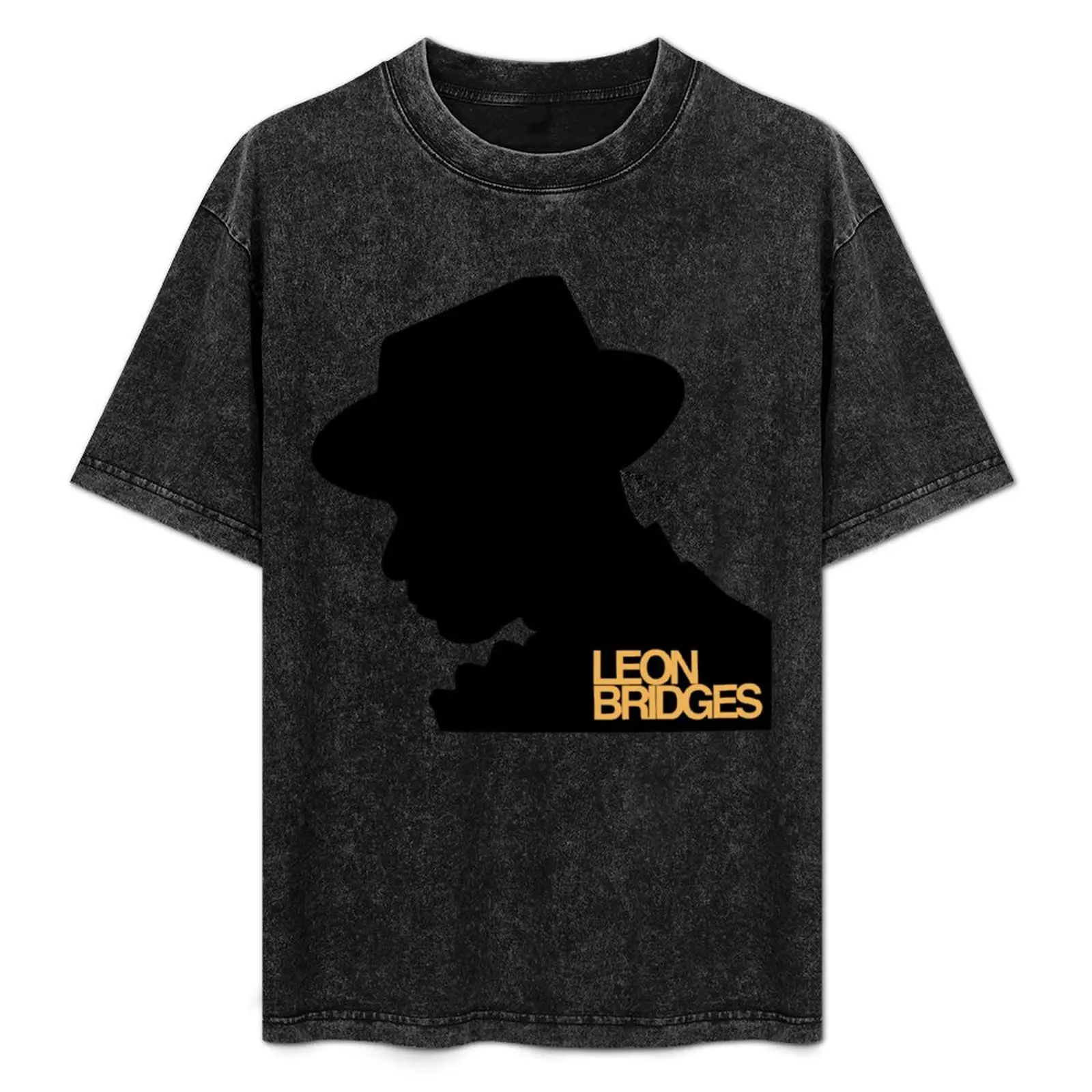 

Leon Bridges Silhouette Design T-Shirt Cool Dry Performance T-Shirt