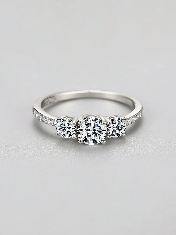 925 فضة الموضة الكلاسيكية 0.5ct الزركون خاتم دائري للنساء الذكرى المشاركة الزفاف الفاخرة مجوهرات عالية الجودة