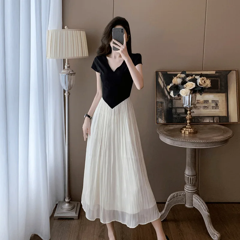 

Sophisticated V Neck Summer Dress Women'S Slimming Flowy Design Premium Fabric Fashionable Elegant Mid Long Versatile Day