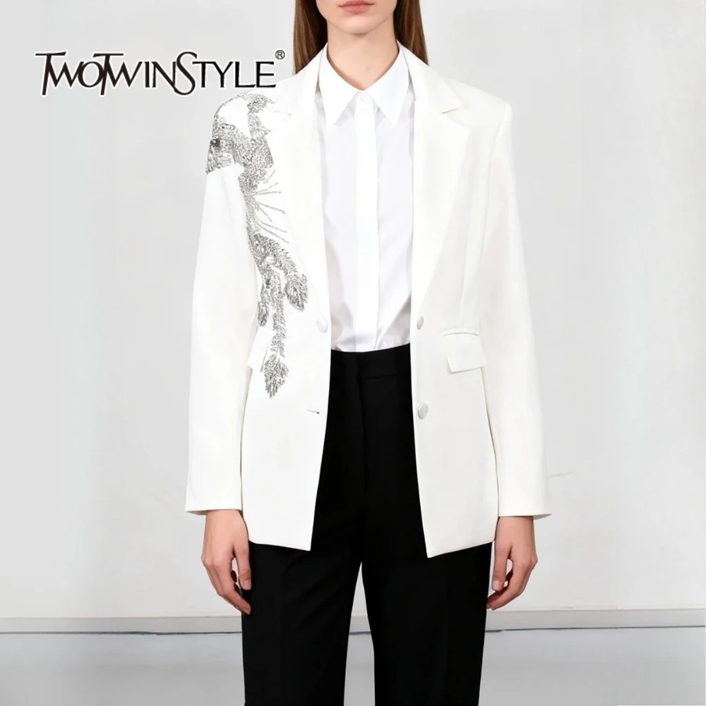 

TWOTWINSTYLE, однотонные элегантные пиджаки с вышивкой для женщин, темпераментный пиджак с лацканами и длинными рукавами, женская модная одежда, новинка