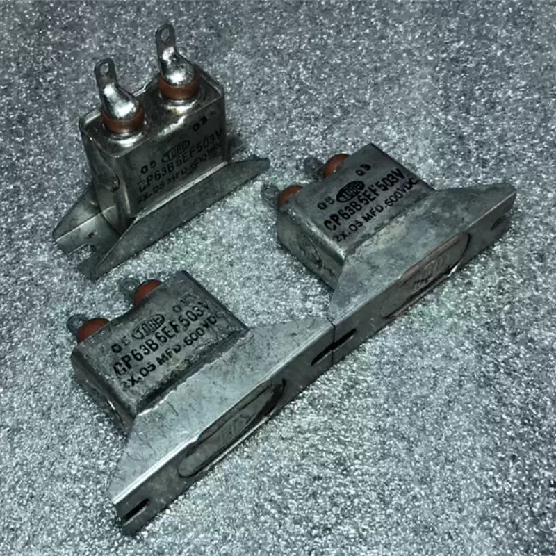 

1-5 шт. антикварный американский TOBE 2 × 0,05 мкФ поколения 0,047 мкФ 600 В медный корпус, соединительный масляный конденсатор