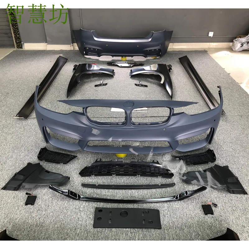 Suitable for BMW 3 Series F30/F35 320LI 328 modified to M3 style with large body kit, front and rear bumpers, side skirts, and f