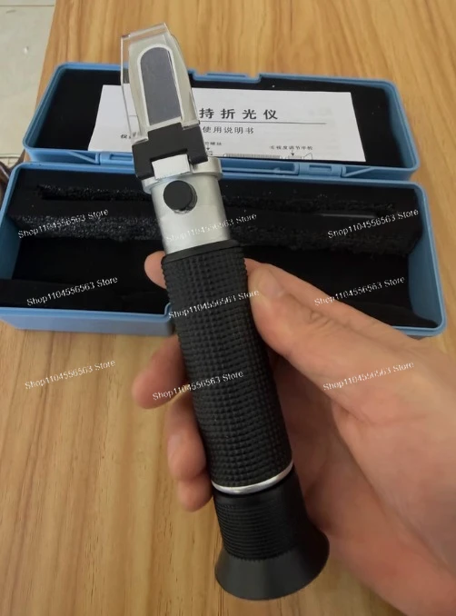 

High Precision Optical Refractometer 0-100% for Saltwater Aquarium and Marine Aquaculture Salinity Measurement