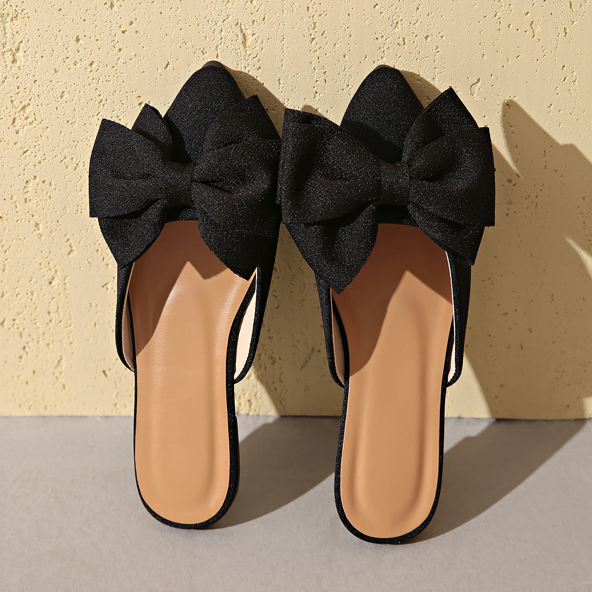 Women Mules Slippers Red Big Bow Decor Pointed Toe Flat Slide Sandals Ladies Soft Sole Backless Loafers Party Dress Shoes