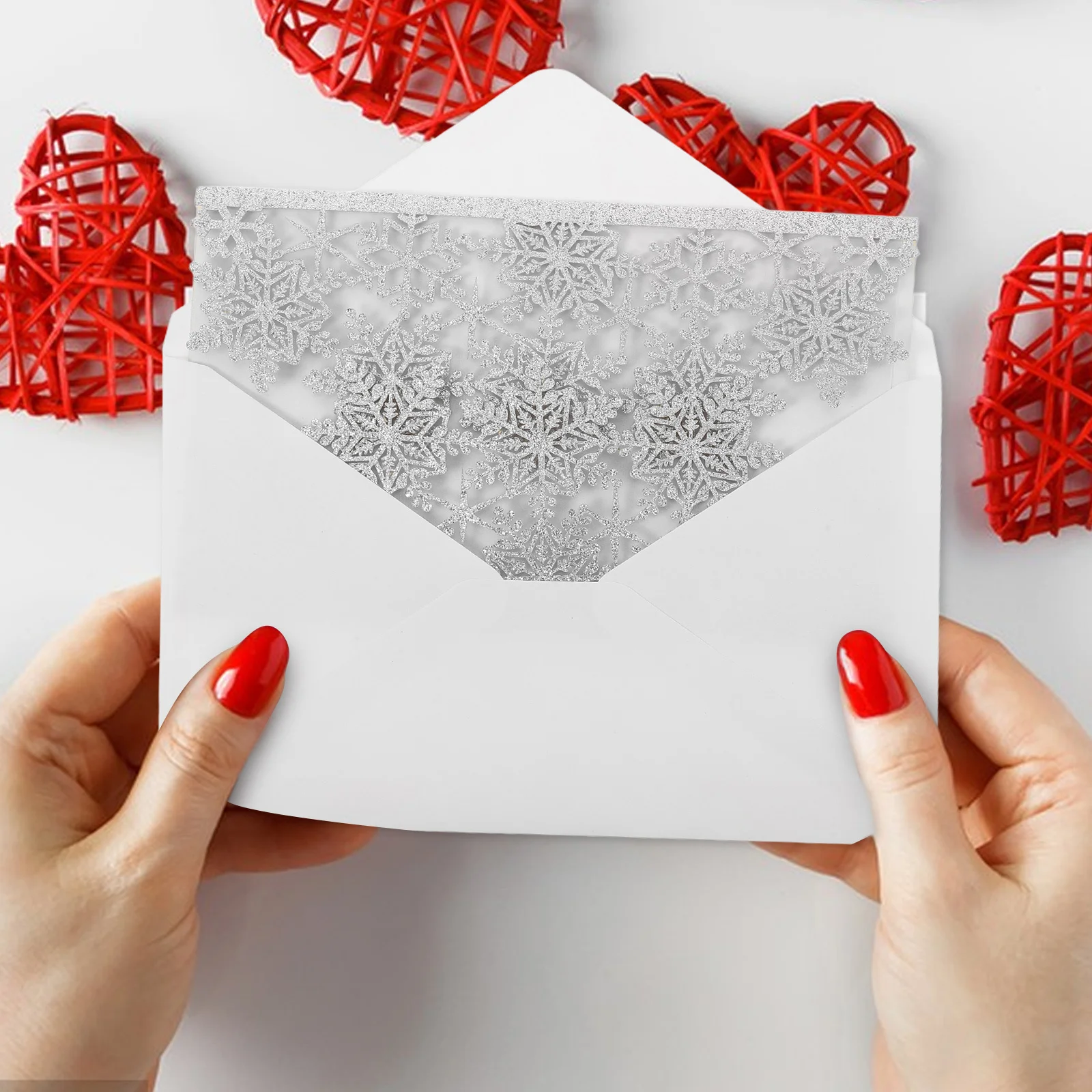 

10Sets Wedding Invitation Cards Snowflake Laser Cut Glitter Silver Cardstock Winter Xmas Party Invitation Sets