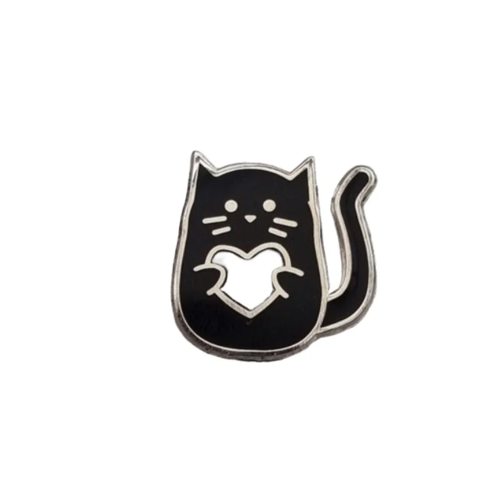 Cute Black Cat Hard Enamel Pin Heart Kitty Badge Animal Brooch for Jewelry Accessory