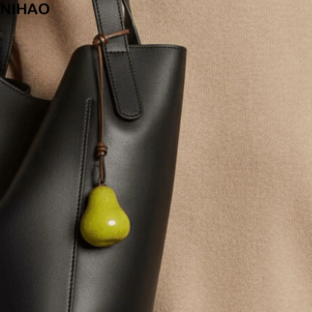 Realistic-Resin Fruit Key Chain Imitation-Pearl Lightweight Resin Bag Charm Glossy-Finish Double-Sided Pearl Beaded Key Ring