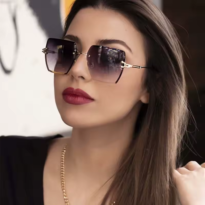 Occhiali da Sole Oversize Senza Montatura 2026, Design di Lusso per Donne, Stile Vintage Sexy Estivo