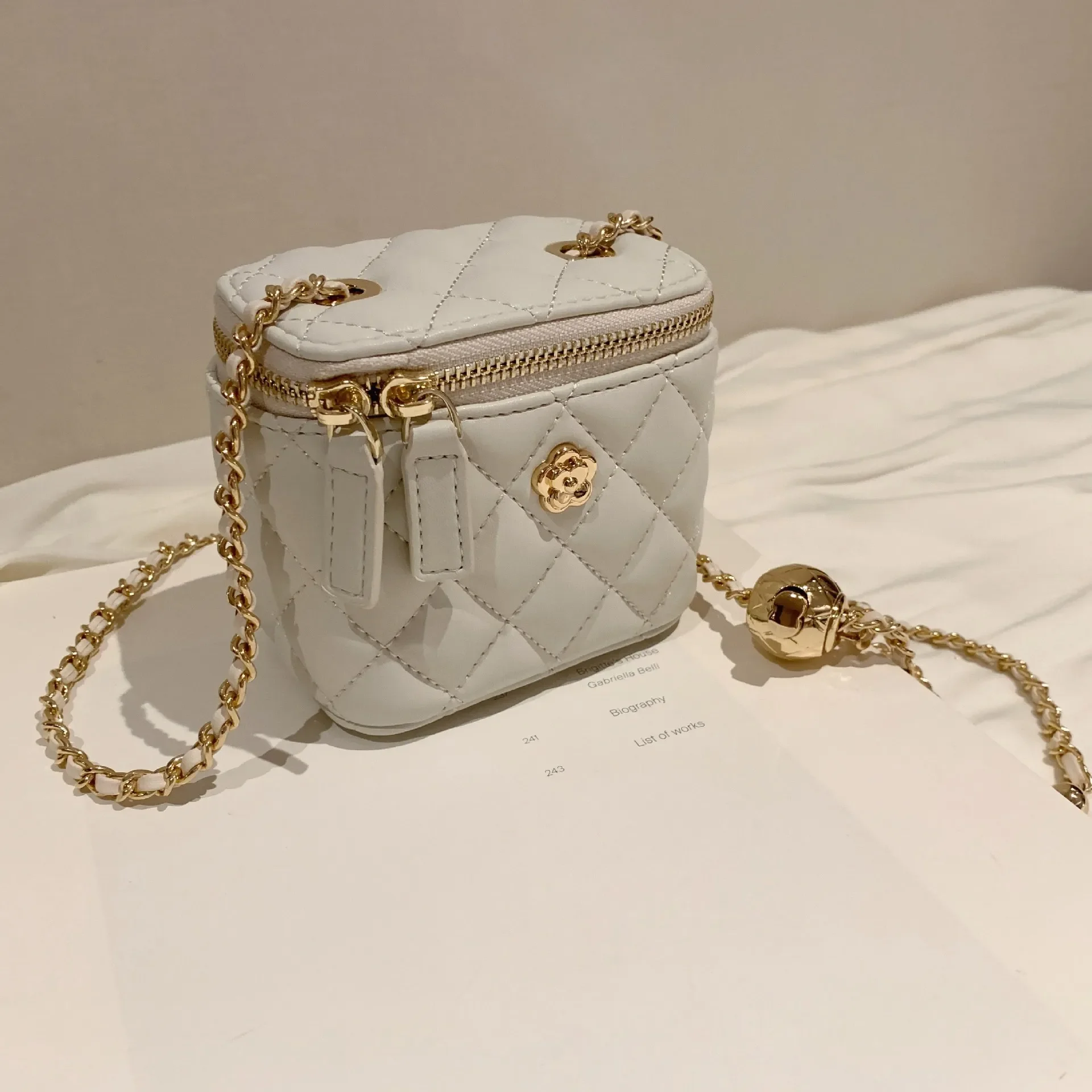 Camellia rhombic chain box small bag women\'s winter mini shoulder crossbody bag  purses and handbags  women handbags  purses