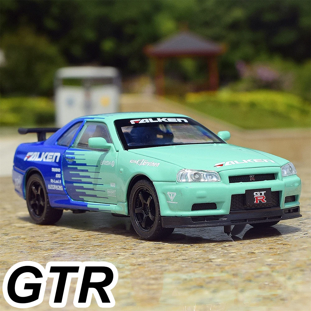 Jouets de voiture en alliage moulé sous pression GTR Skyline R34, échelle 1:32, modèle d'ornement, portes ouvertes, son et lumière, véhicules rétractables, cadeau pour enfants et amis