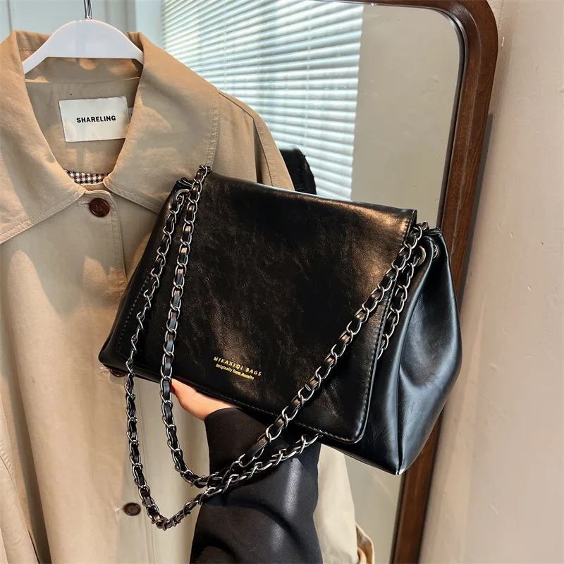 Shoulder Bags for Women Texture Soft Pu Crossbody Bags 2023 New Female Casual Vintage Large Capacity Chains Totes