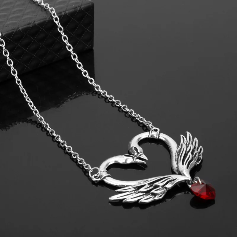 Unwavering Until Death,Dark Gothic Vintage Swan Heart - Shaped Crystal Pendant Necklace Punk Style Rock