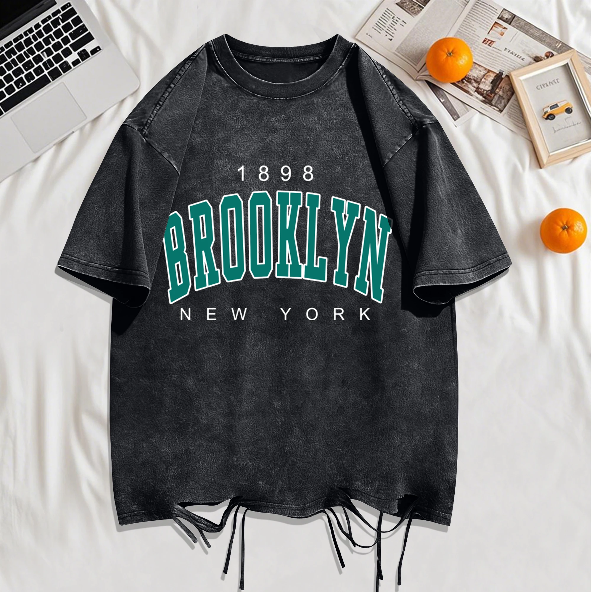 1898 Brooklyn New York Print Washed Holes T-Shirts Herren Sommer T-Shirt Atmungsaktive Modekleidung Herren Casual Cotton Streetwear