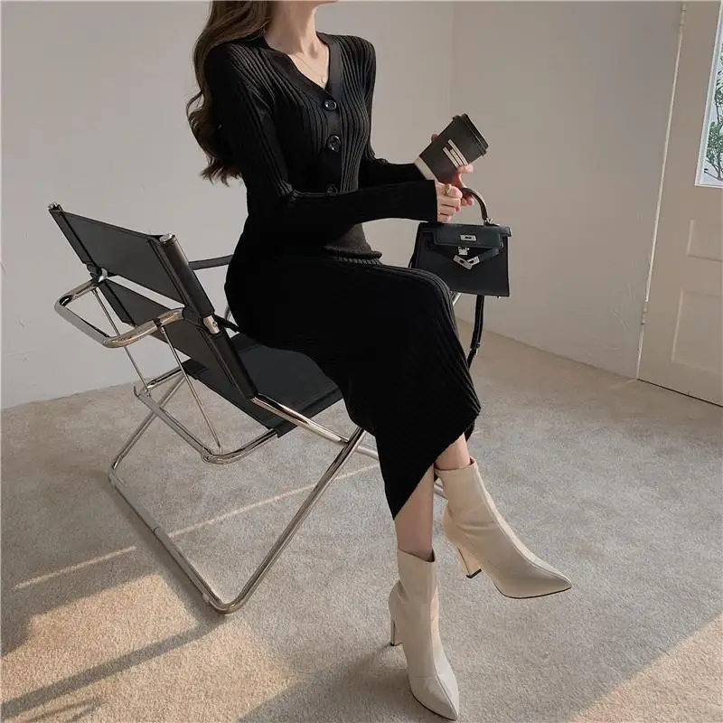 Winter POLO Knit Warm Korean Fashion Sweater Dress Skinny Solid Button Long Sleeve Vintage Knee Pullover Black Women\'s Dresses