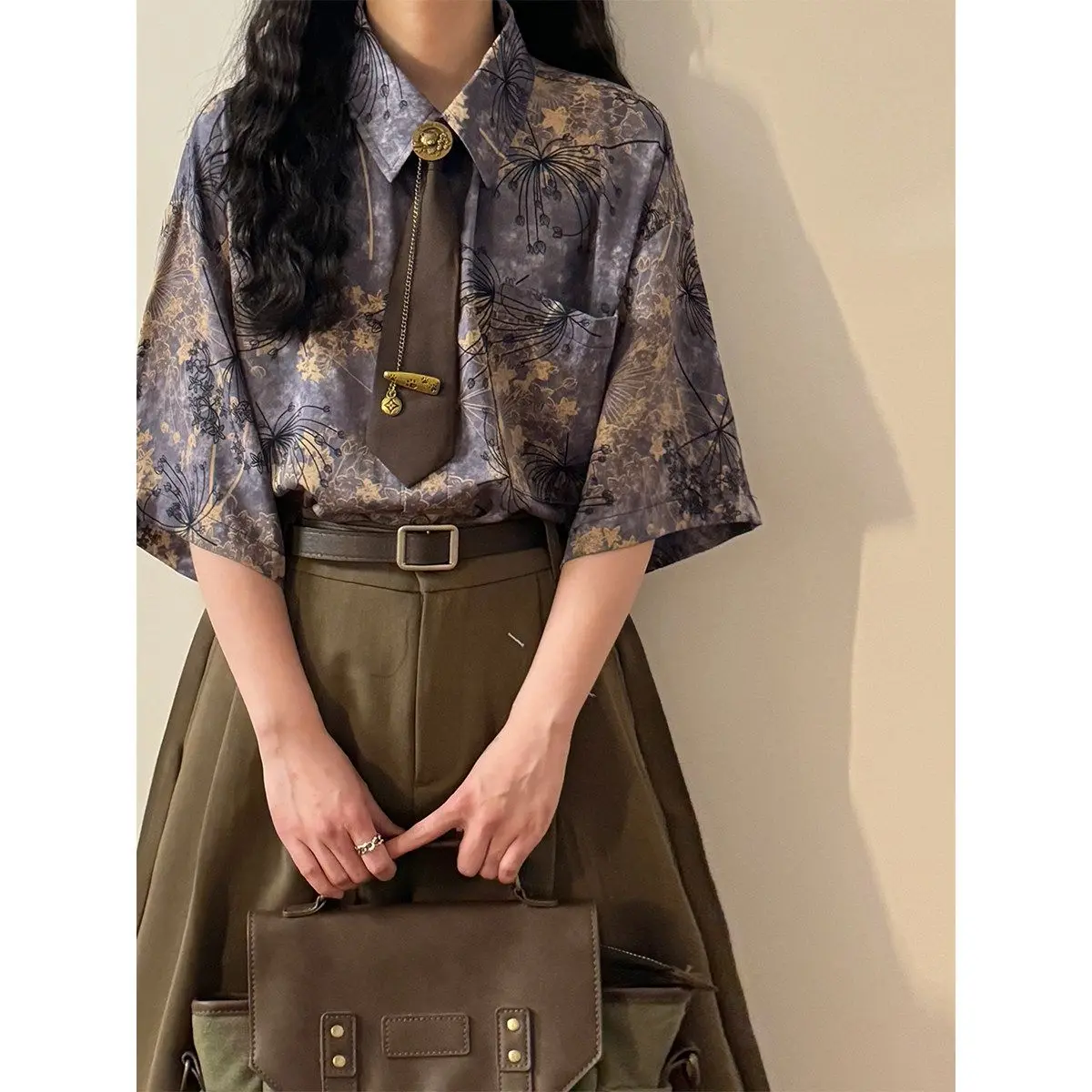 

Ice Silk ort Sve irt Chinese Sle Print Casual Streetwear Summer Faionable Hip Hop Top Loose Fit Youth ular