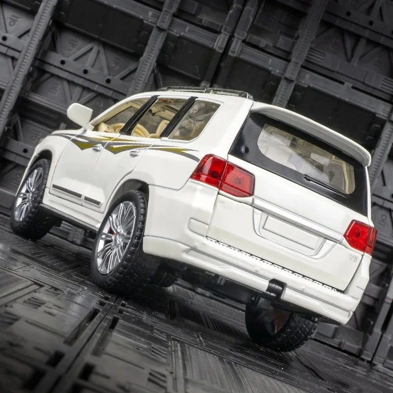 Per porte modello di veicolo fuoristrada in lega Toyota Land Cruiser 1:24 e bagagliaio del cofano motore può essere aperto giocattolo ammortizzatore sterzo