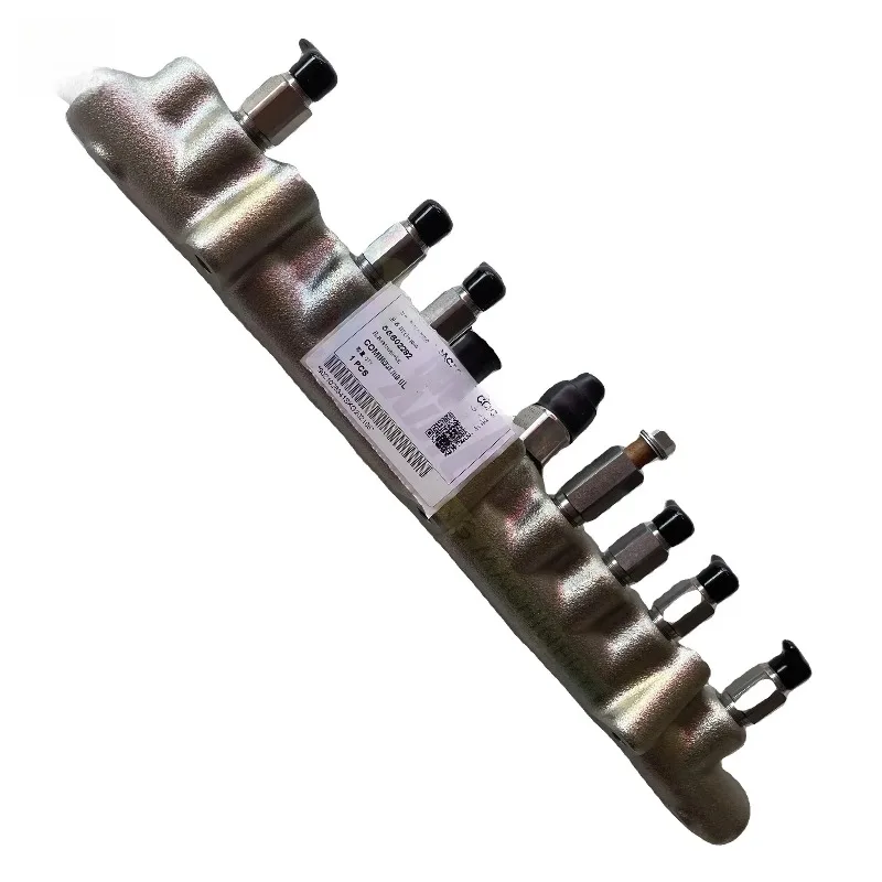 

HD1430 6M60 095440-0570 ME302292 COMMON RAIL ASSY