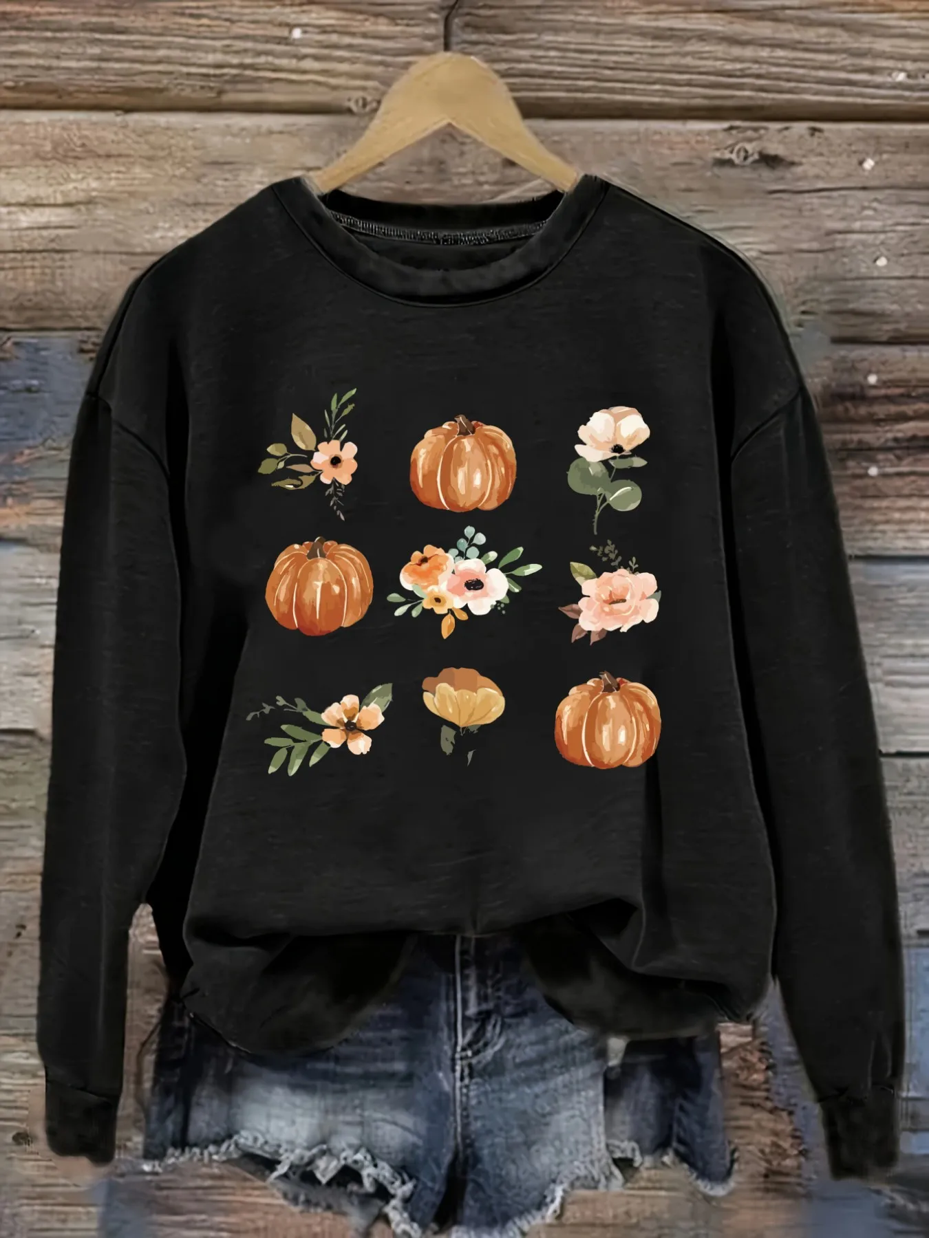Women's Casual Long Sleeve Crew Neck T-Shirt Pumpkin And Floral Print Design Design, Round Neck Women's Clothing, Machine Washable, Slightly Elastic, Loose Fit, Spring Autumn Winter Women's T-Shirt, Halloween Costume Outfit