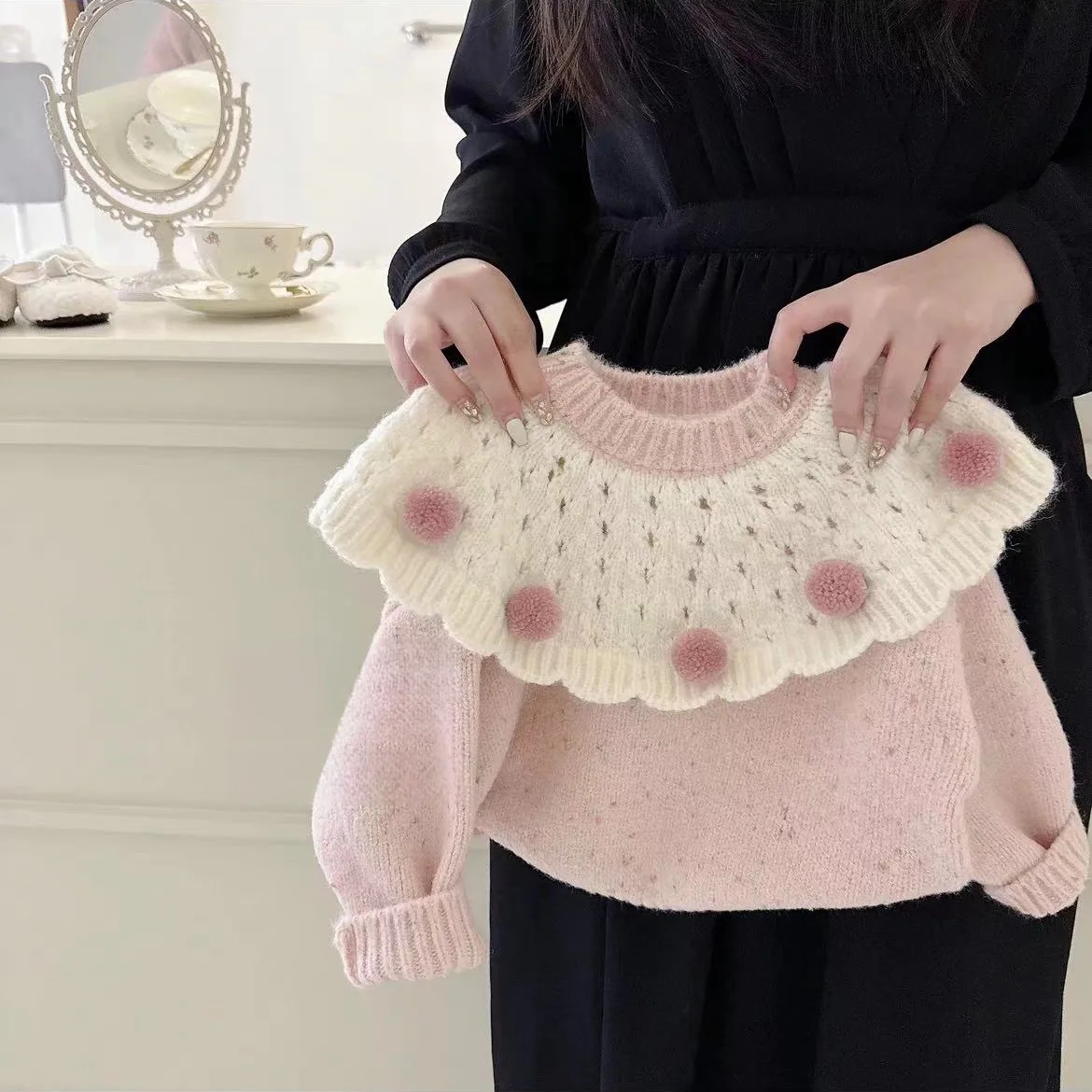 2023 New Girls' Sweater Autumn and Winter Clothing Baby Fashionable Long Sleeved Knitted Top Children's Autumn Bottom