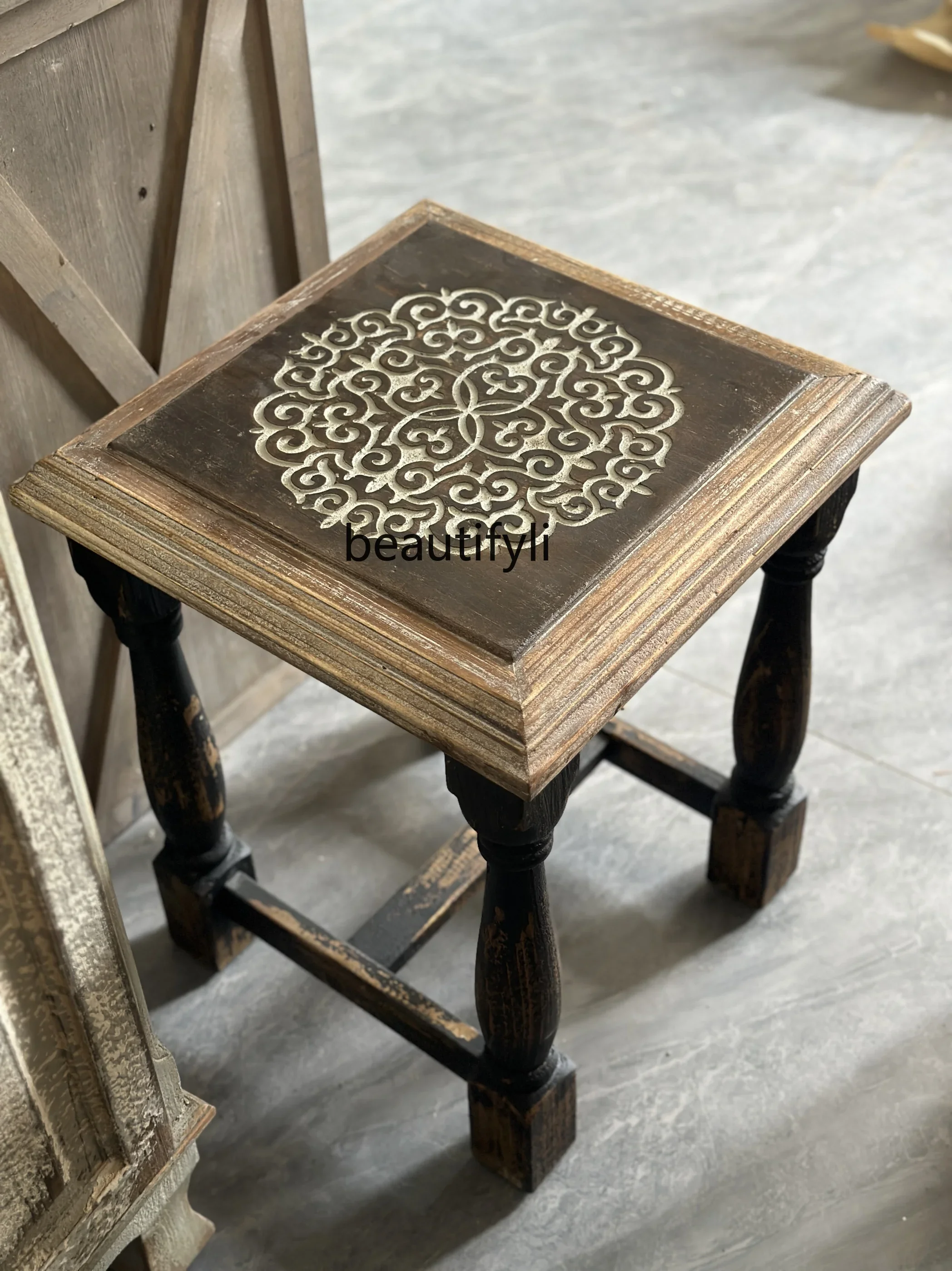 Retro solid wood carving flowers Western antique style small square table stool edge how many