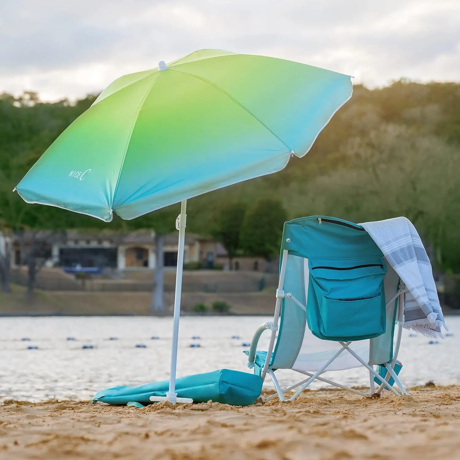 Sillas de playa para adultos con sombrilla y enfriador, respaldo alto, portavasos, bolsa de transporte y servicio pesado, compacto para exteriores