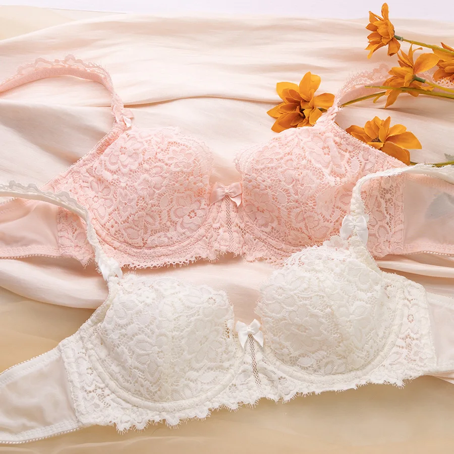 

Sexy ultra thin bra and panty set no steel ring French thin triangle cup girl cute sweet lace embroidered bra girl underwear set