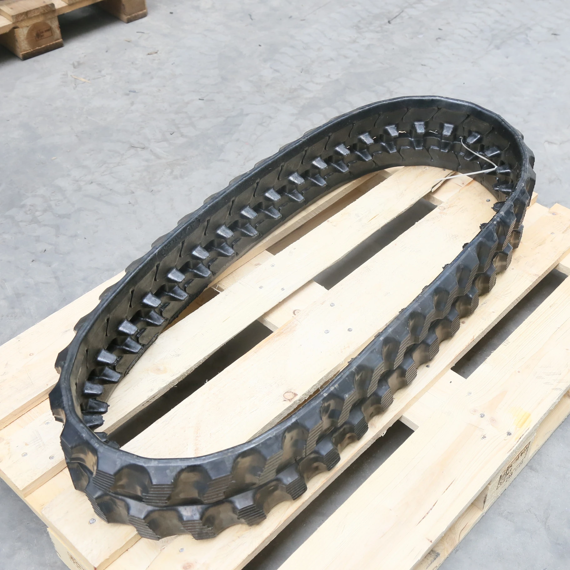 

Аксессуары для экскаваторов Гусеничный 180*72*36 Подходит для небольшого экскаватора