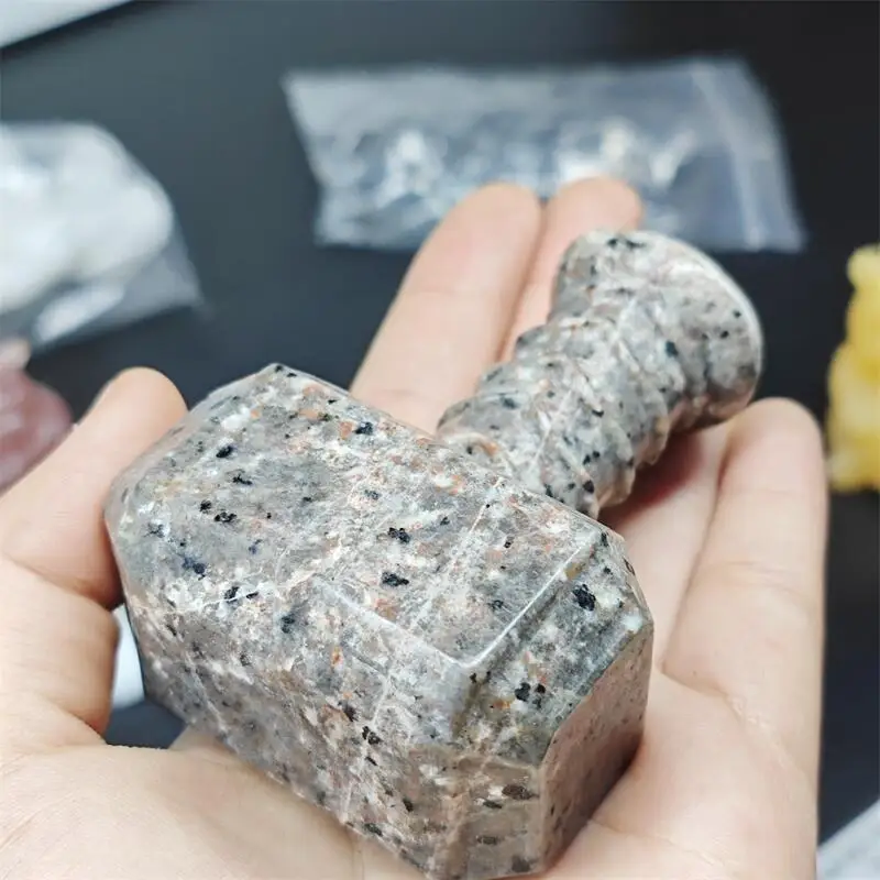 

Натуральная фигурка из йоперлита, вырезанная молотком, целебные камни, поделки, подарок, украшение для дома, 1 шт.