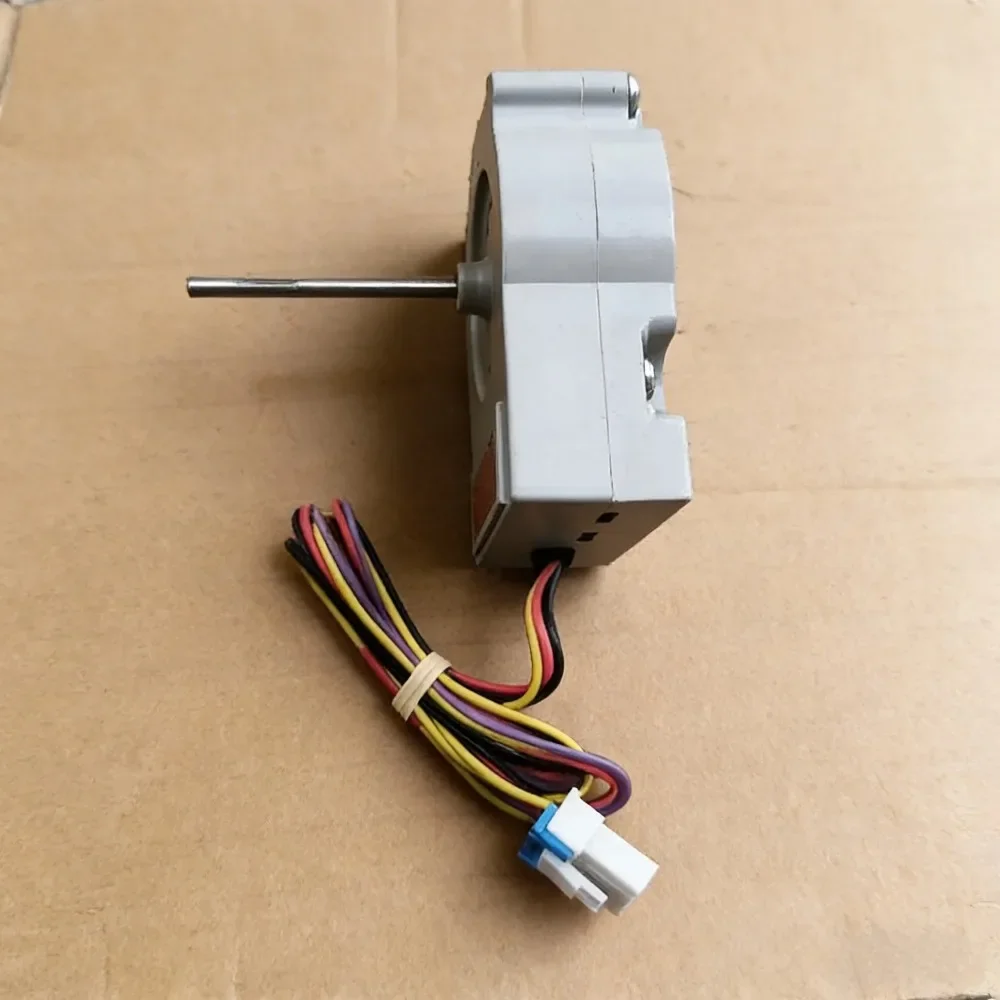 ODM-001F-45 EAU63103205 Refrigerator Condenser Fan Motor suitable for LG Refrigerators Replaces73132 73133 LFXS24623B DC12V 4Pin