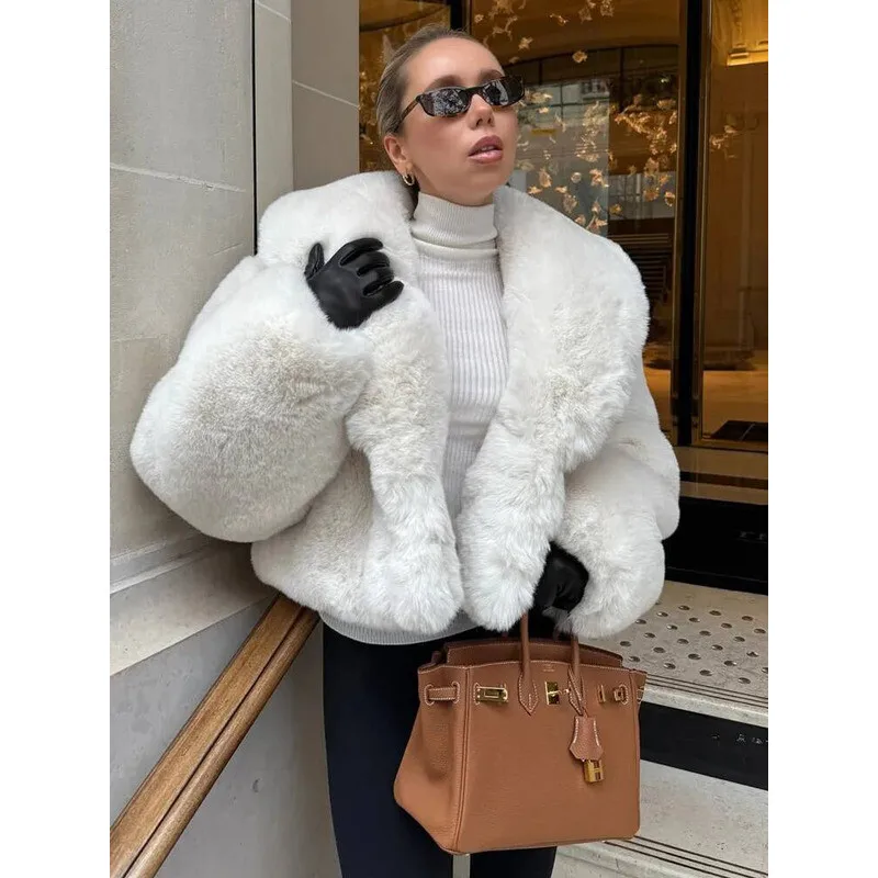 أزياء الشتاء أبلى للنساء التلبيب عالية الخصر الدافئة فضفاضة طويلة الأكمام تخفيف معطف الإناث الفراء ريشة 2025 #3