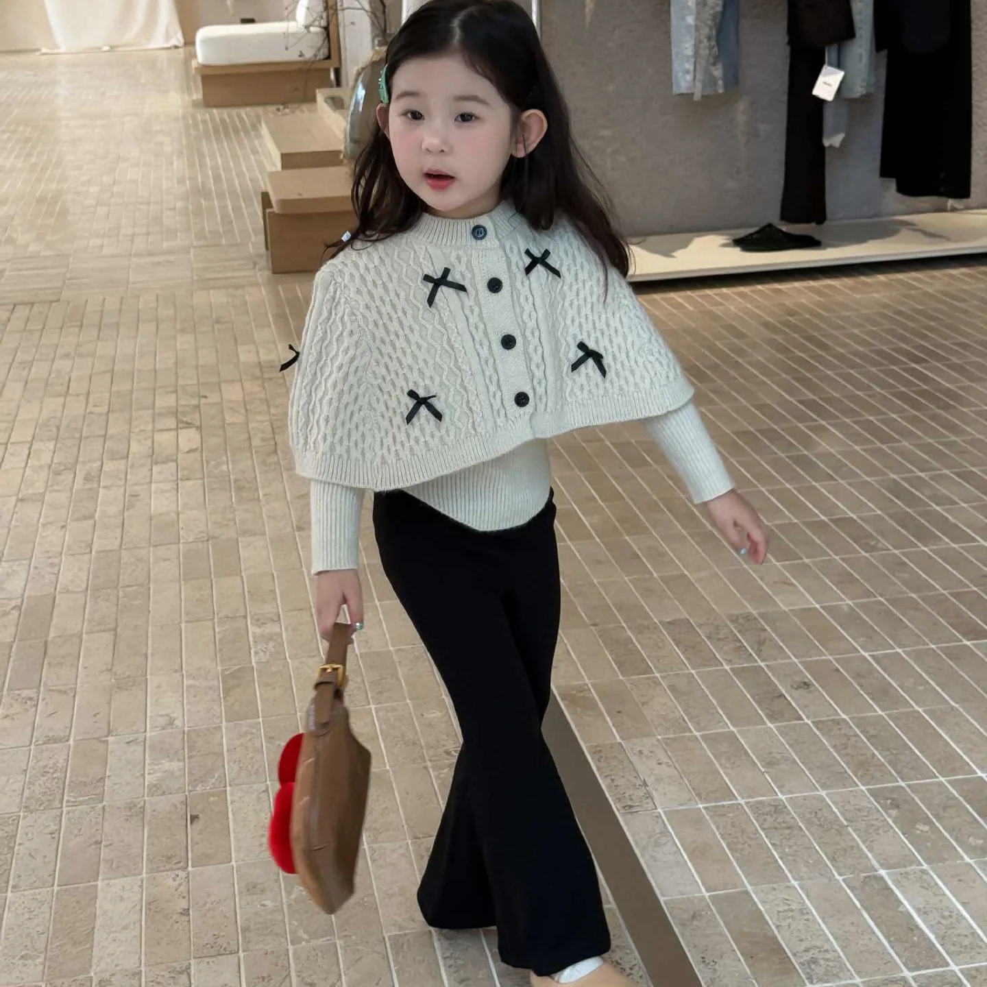 

Girls Suit 2025 Autumn New Children's Clothing Korean Style Girl Baby Retro Bow Sweater Cape Horn Two-piece Casual Simple