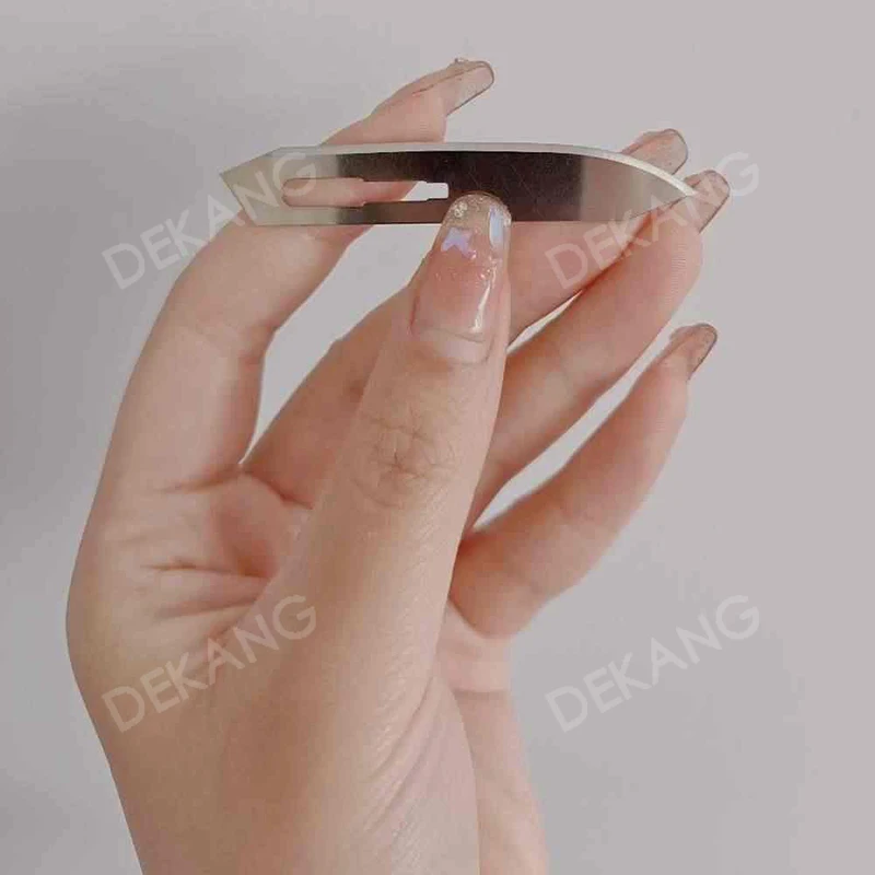 Längliche und verdickte, scharfe und hochharte Einzelklinge aus Edelstahl mit unabhängiger Verpackung