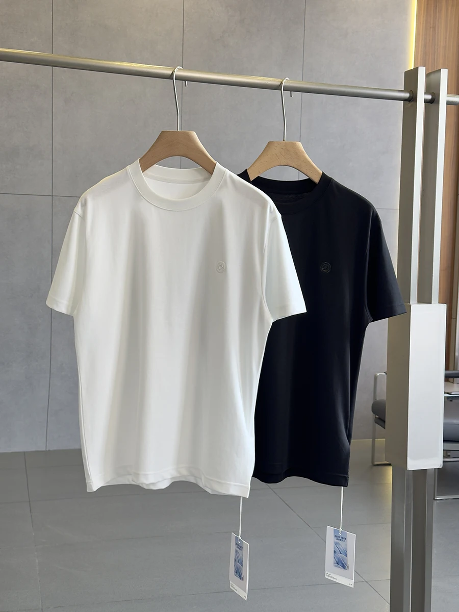 

Long lasting cool skin friendly short sleeves. Men's Comfortable Breathable Simple Comfortable Slightly Wide Round Neck T-shirt