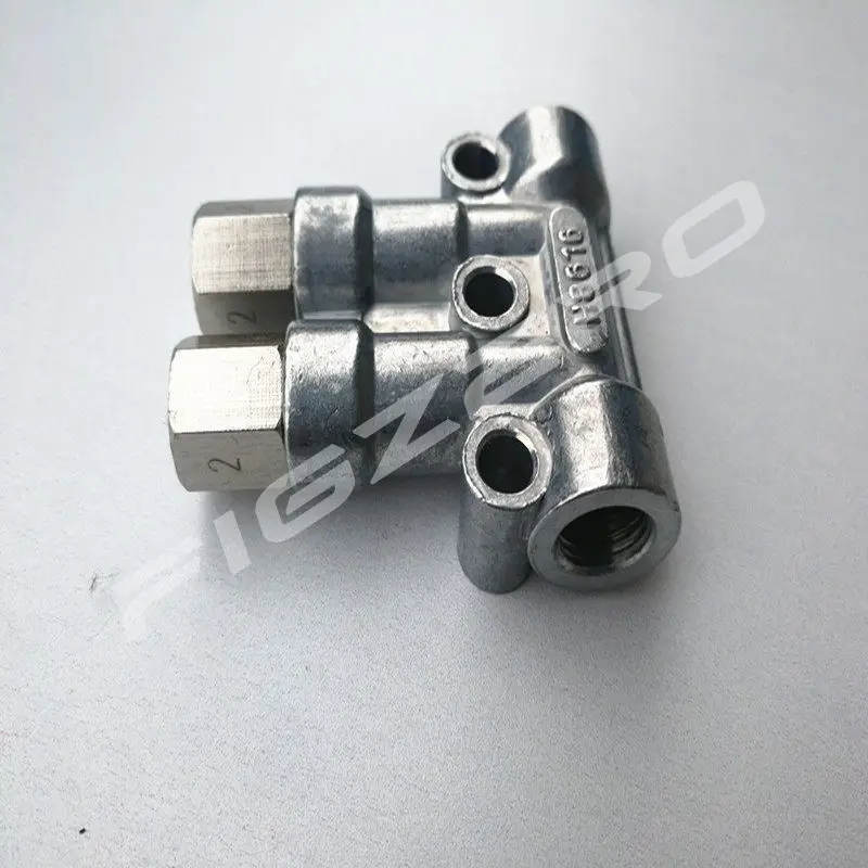 for Haitian Injection Molding Machine Parts Brand New Genuine Two-Way Damping Lubrication Distributor H8616 Lubricant Outlet