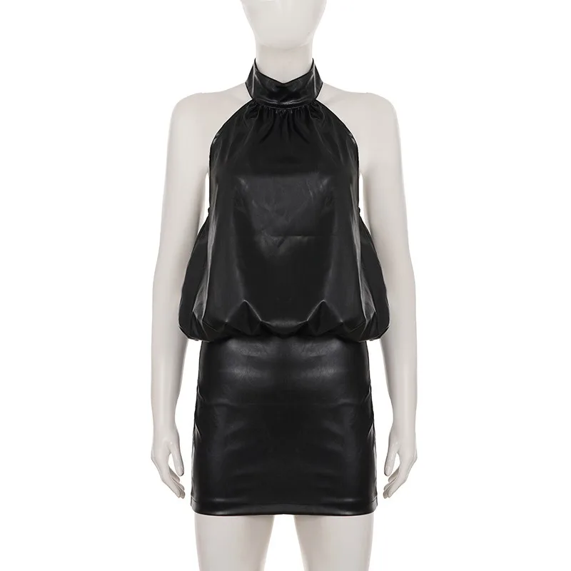 Damska seksowna czarna sukienka mini z ekoskóry, z odkrytymi plecami, na ramiączkach, dopasowana, bez rękawów, drapowana, idealna na imprezę, do klubu, na co dzień, streetwear.