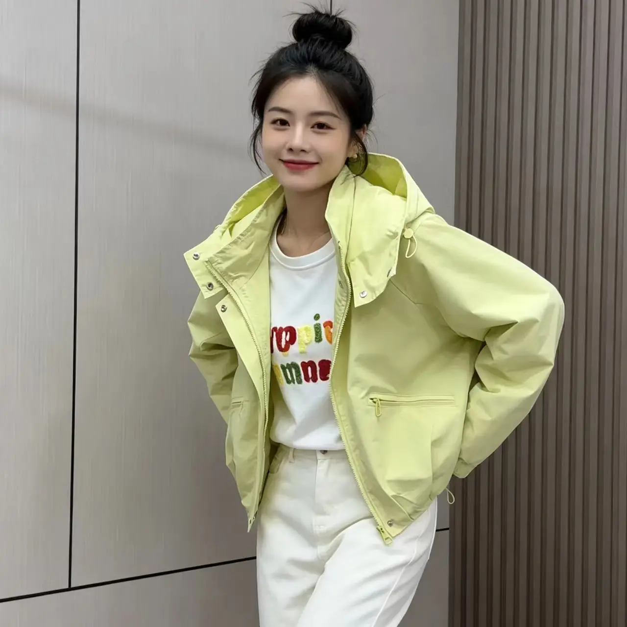 High-quality Women's Spring Autumn New Simple Windbreaker　coat Joker Loose Casual Outwear Hooded Short Overwear Female
