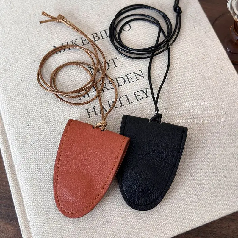 

Multifunctional Genuine Leather Long Clip Necklace Pendant for Hat Scarf Mask Glasses Bag Charm Portable Fashion Accessory Daily