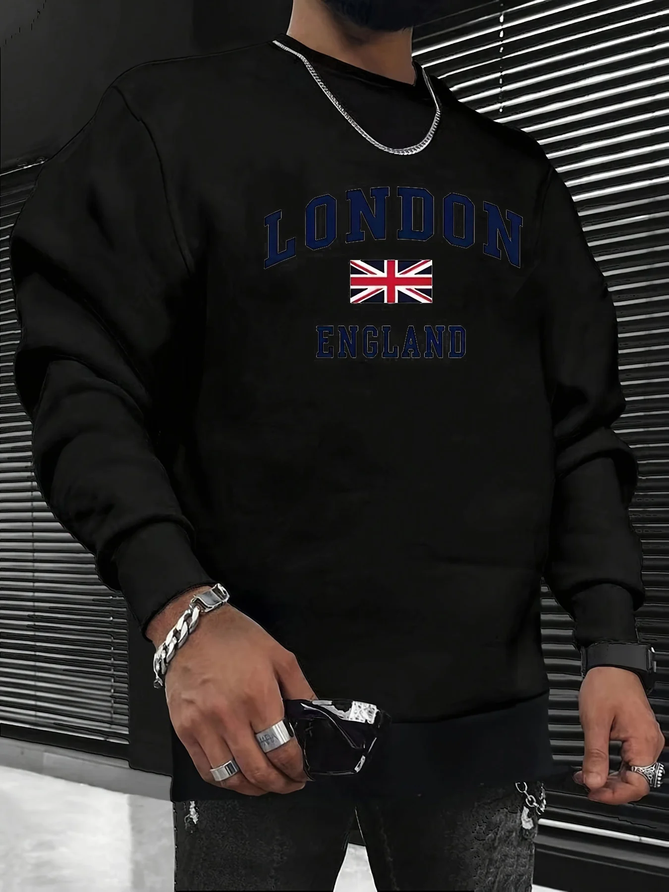 Men's autumn and winter fashionable casual loose London England graphic printed long sleeved round neck sweatshirt