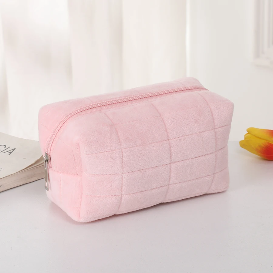 

New pure color plush women's mini bag cosmetics storage bag daily outing spare change key or card storage bag