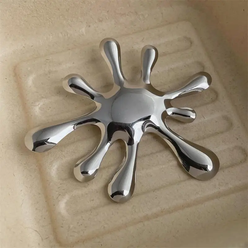 Modern Meets Brooch Vintage Irregular Ripple Pattern Brooch Fashion Metal Geometric Circular Pin for Various Occasions