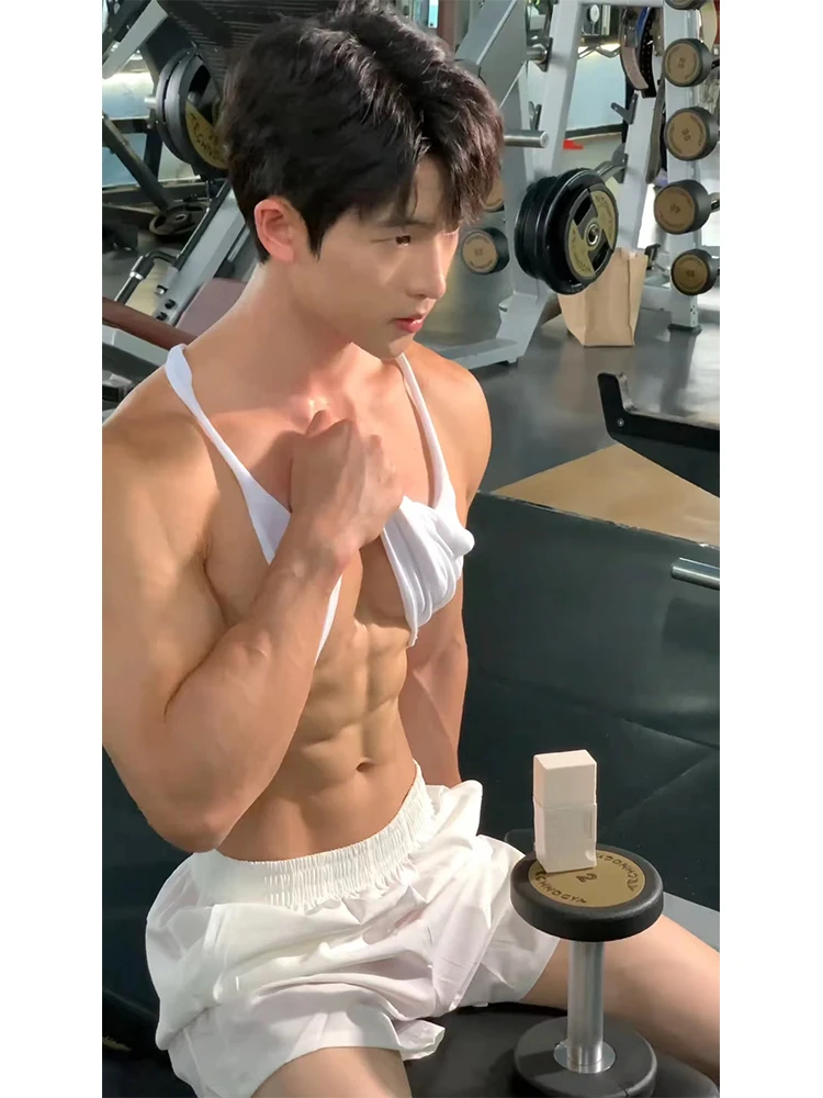 

Мужские летние спортивные шорты из ледяного шелка, быстросохнущие, дышащие, повседневные, для бега, длиной 3/4, с низкой посадкой, свободного кроя